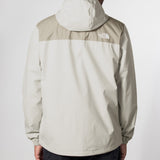 Chaqueta THE NORTH FACE Antora Cumulus Cloud / Stone Slab vista trasera con modelo