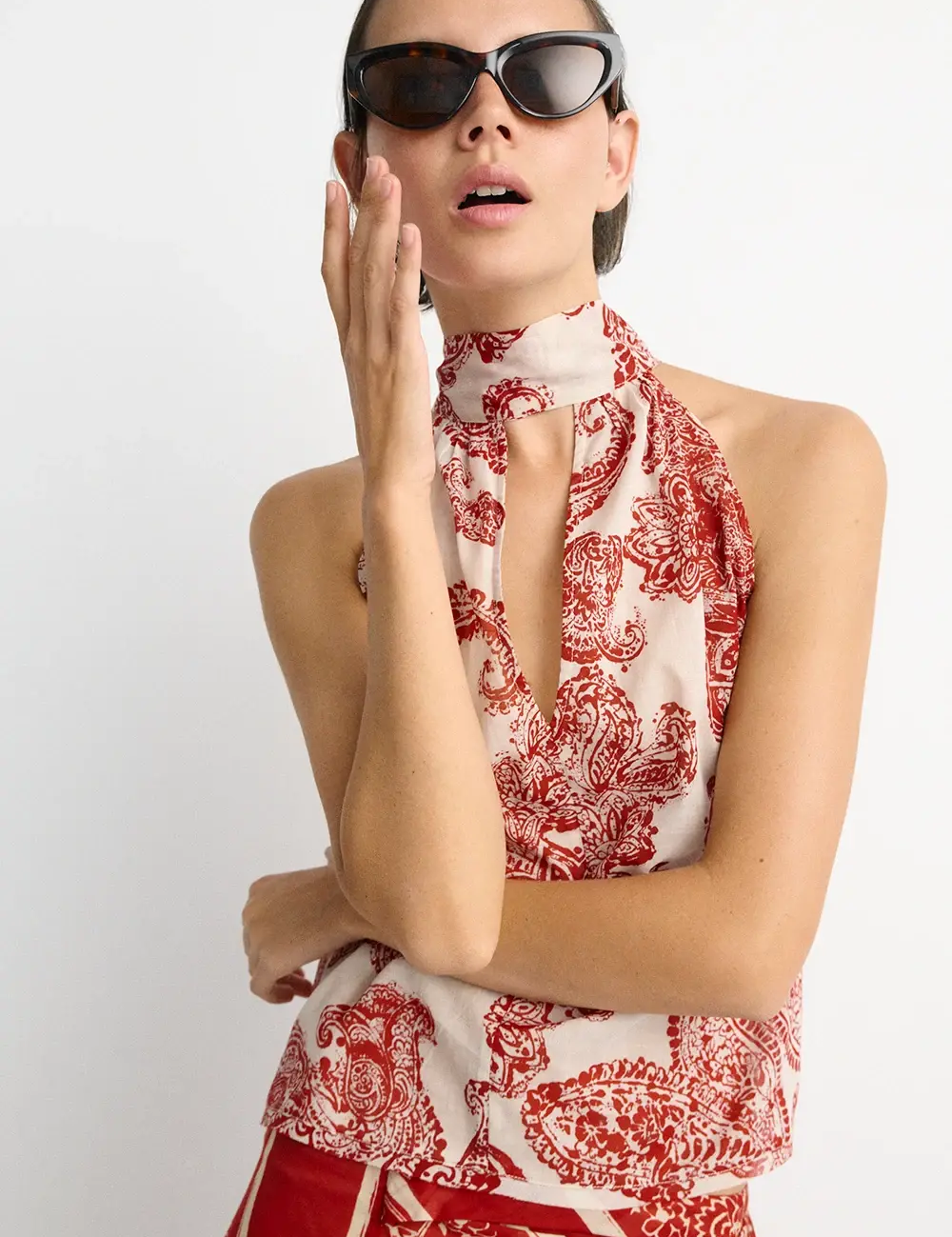 Top ESE O ESE Pisa Burgundy Paisley