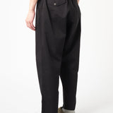 UNIVERSAL WORKS Pleated Track Twill Black - detalle