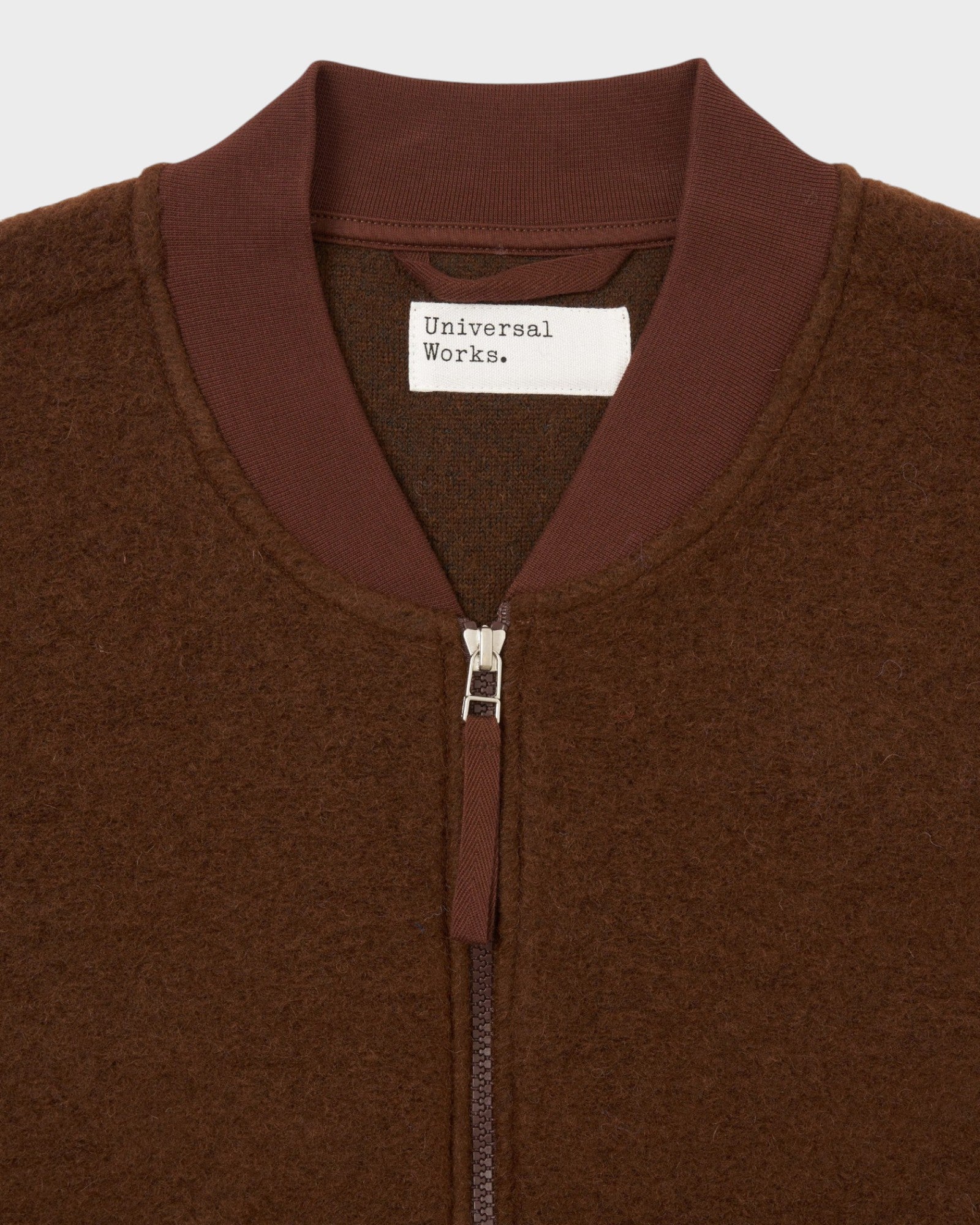 UNIVERSAL WORKS Zip Waistcoat Wool Fleece Cacao - detalle