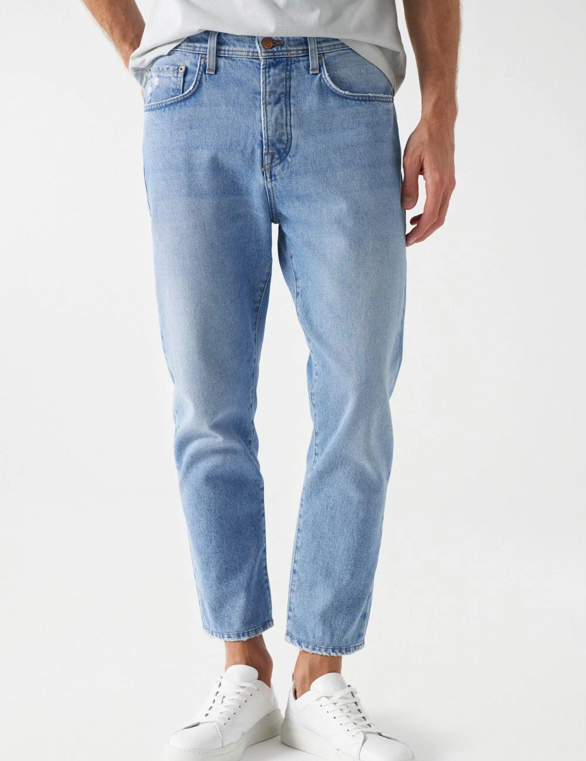 Vaqueros Salsa Tapered Vintage Light Wash - ECRU