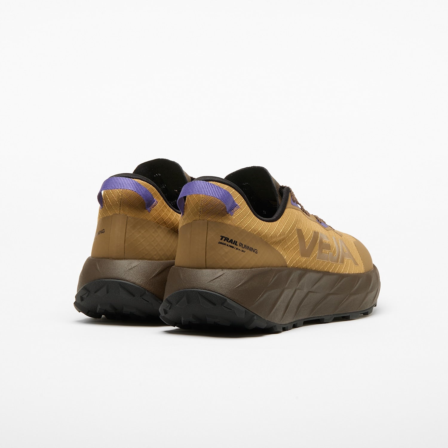 Zapatillas VEJA Harpie Trail Aeroshell Honey / Tent, vista posterior