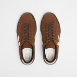 VEJA Campo Suede Walnut Platine Eagle detalle