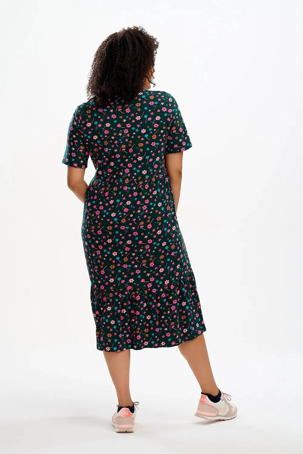 Vestido Sugarhill de Algodón Orgánico Heather Midi Smock Dark Green Forest Floral - ECRU