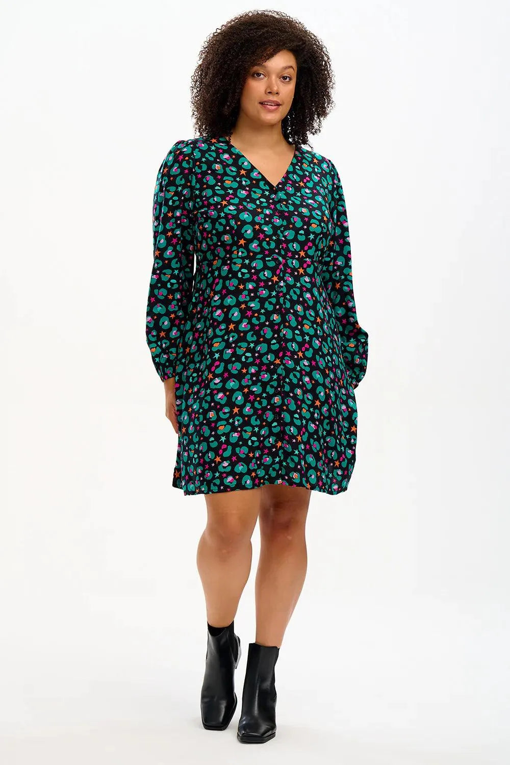 Vestido Sugarhill Natalia Tea Black Multi Star Leopard - ECRU