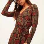 Vestido Xantik Cuello Pico Corte Falda Brown Texture - ECRU