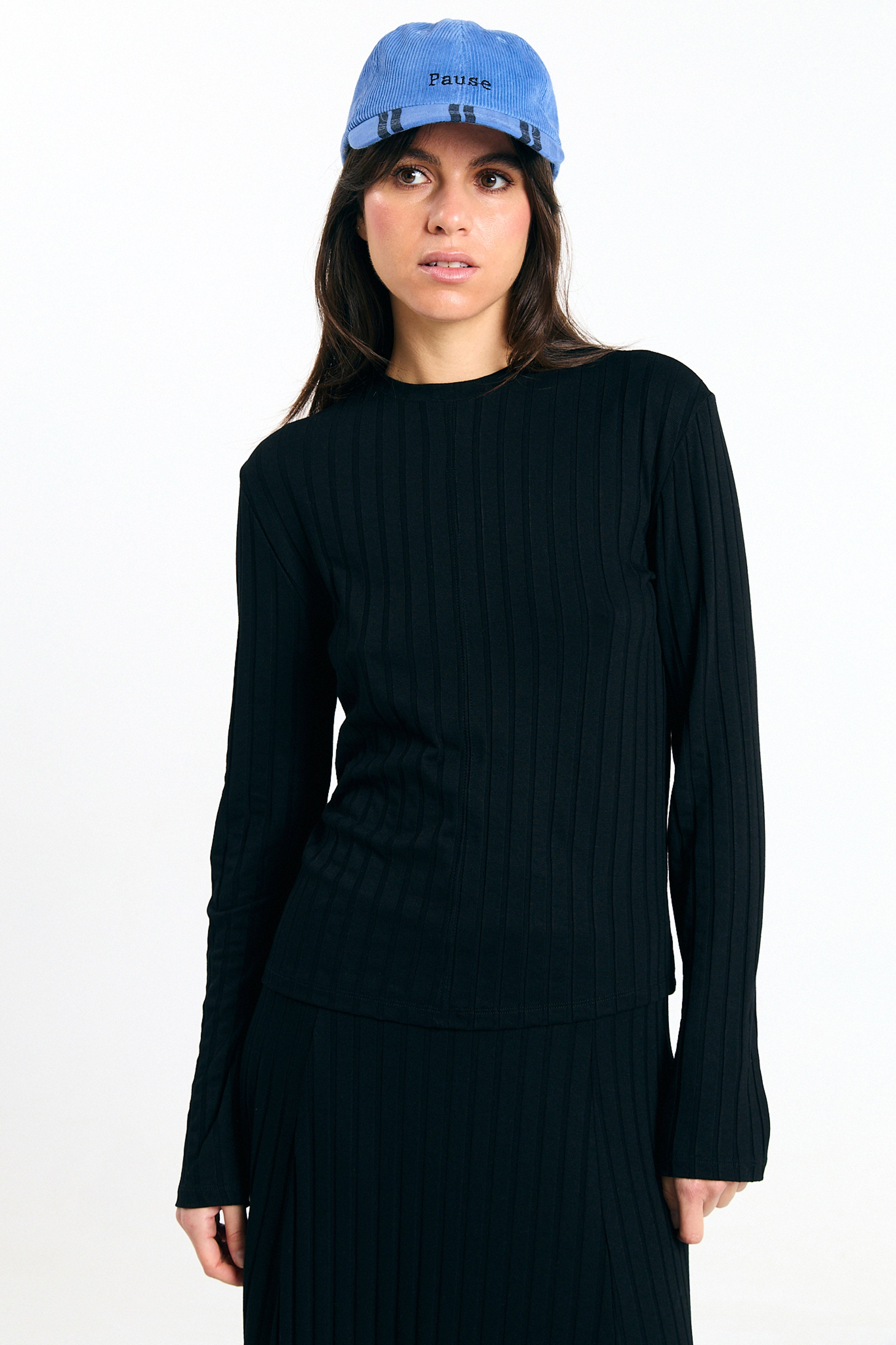 Top SUITE13LAB Viana Black