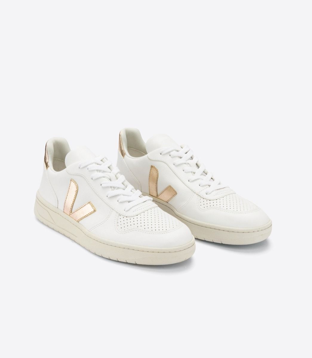 Veja V-10 Chromefree Leder-Sneaker in Weiß und Platin