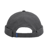 Gorro WE ARE NOT FRIENDS Docker Gris, vista espalda