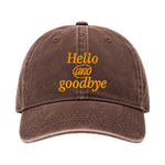 Gorra WE ARE NOT FRIENDS Hello & Goodbye Marrón, vista frontal
