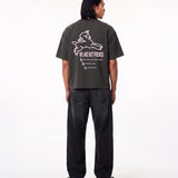 Camiseta WE ARE NOT FRIENDS Lamb Dancing Negra, modelo espalda