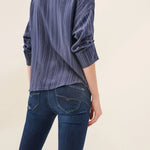 BLUSA CON DETALLE DE BOTONES - ECRU