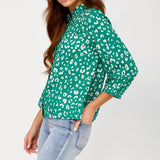 Blusa Emilia Green Leopard Love Hearts - ECRU