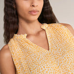 Blusa plisada estampada - ECRU