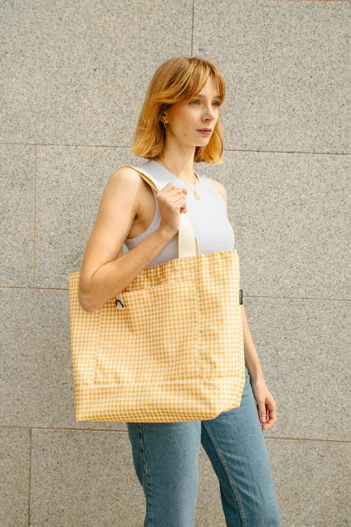 Bolso Lefrik Strate Reversible Vichy Mustard - ECRU