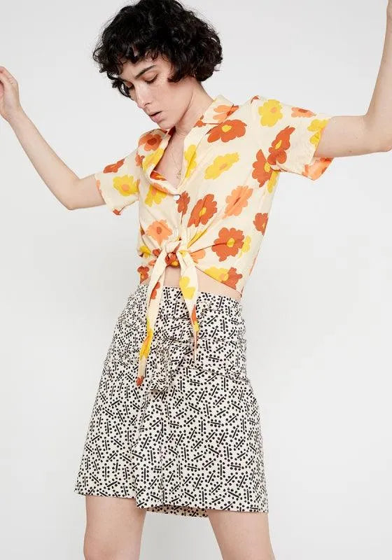 Camisa de cuello solapa con estampado de flores naranjas - ECRU