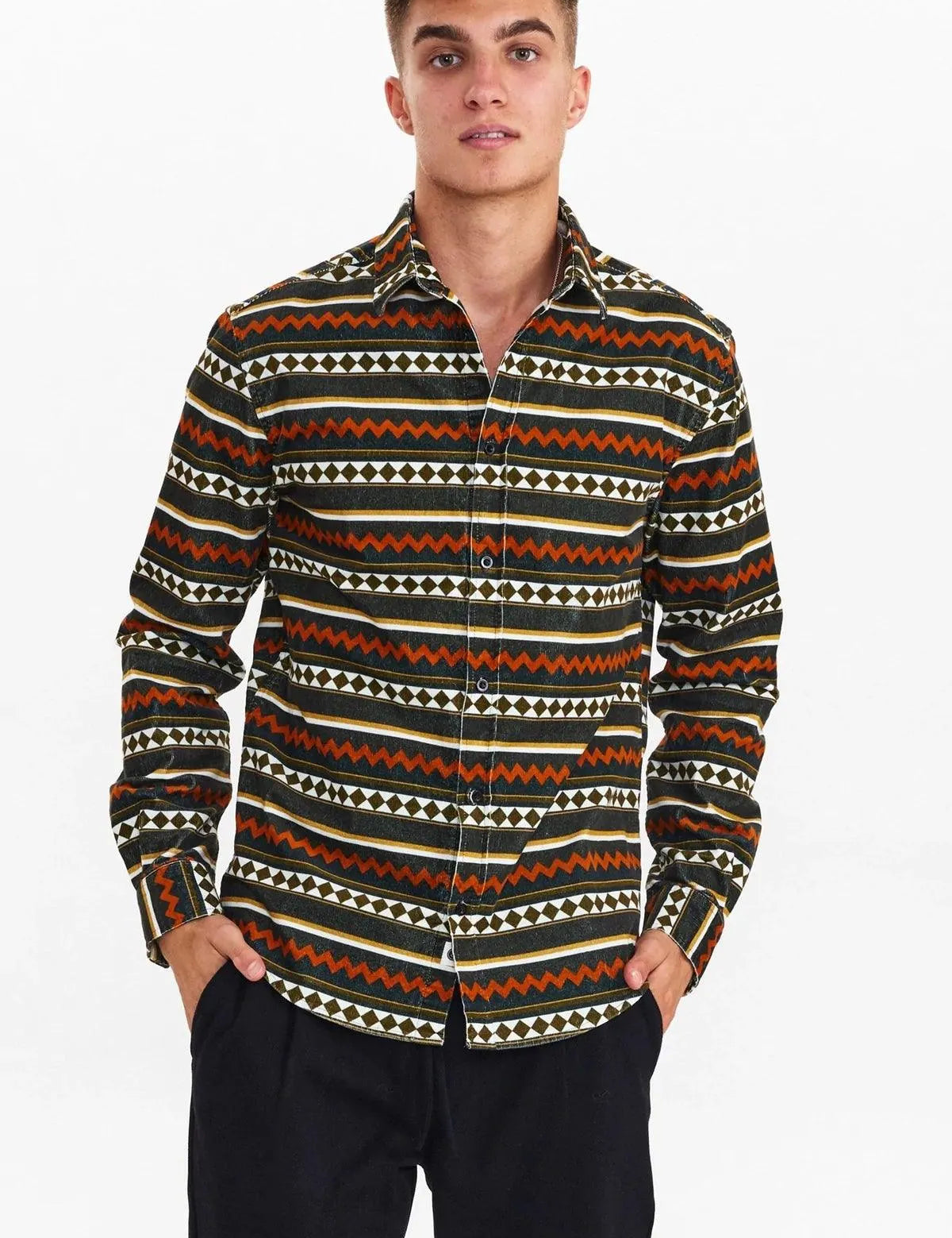 Camisa de Pana Aklouis Cinnamon Stick - ECRU