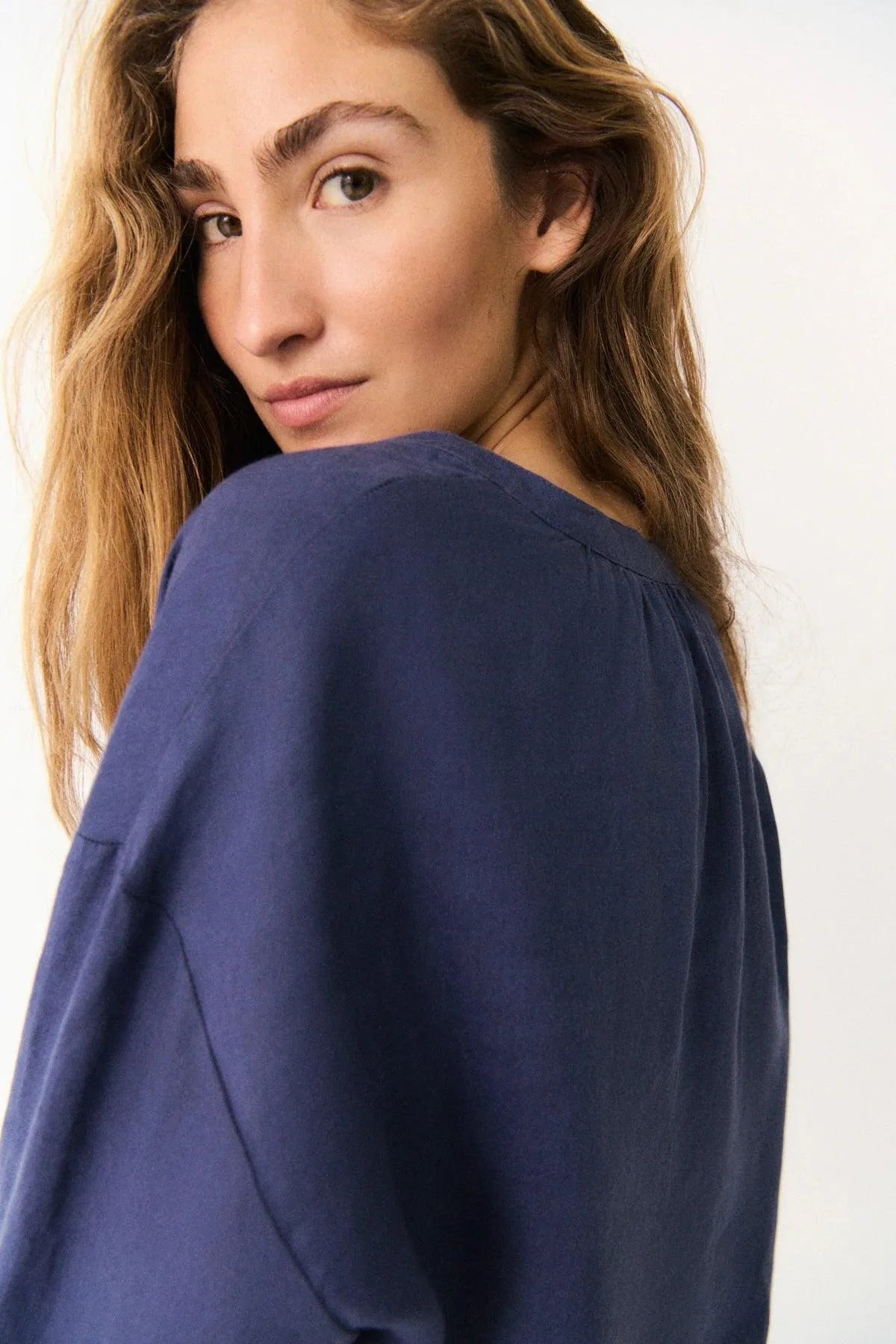 Camisa East Blue Indigo - ECRU