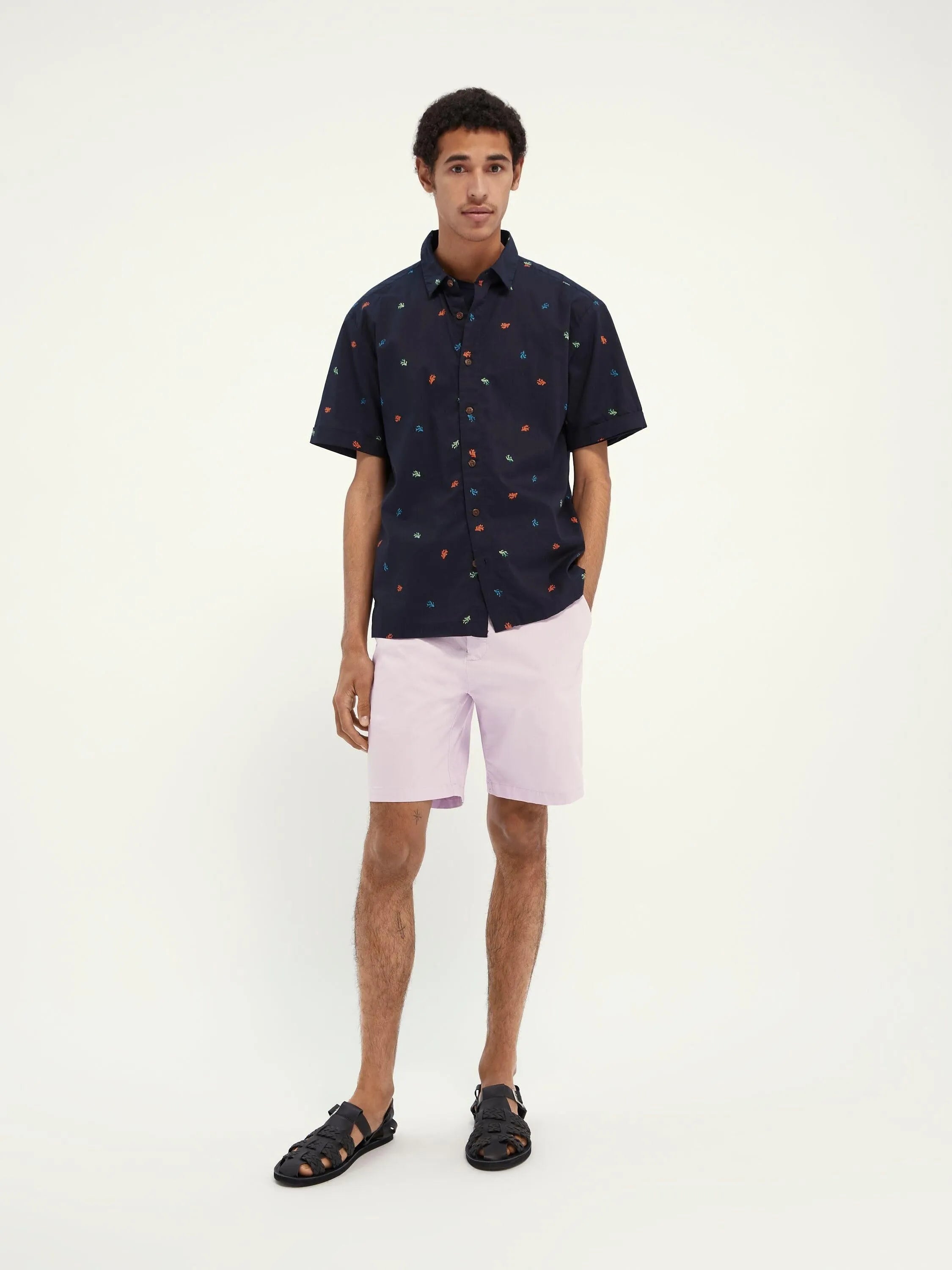 Camisa hawaiana de manga corta con diseño estampado - ECRU