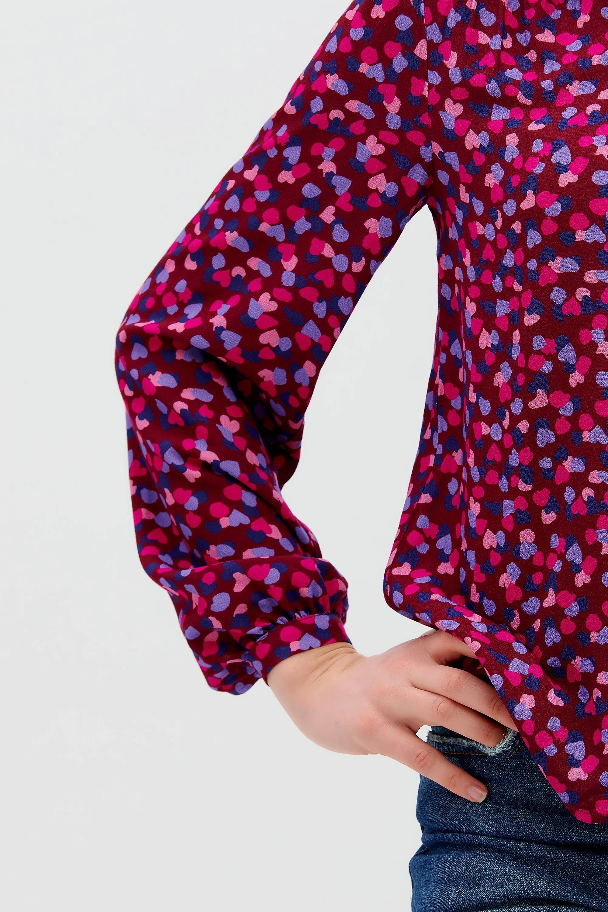 Camisa Queenie Burdeos pétalos de confeti - ECRU