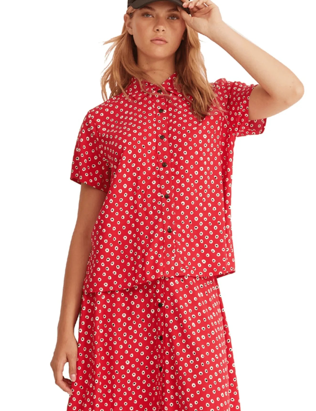 Camisa Xantik Manga Corta Red Dots - ECRU