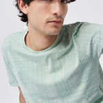 Camiseta blanca con print allover - ECRU