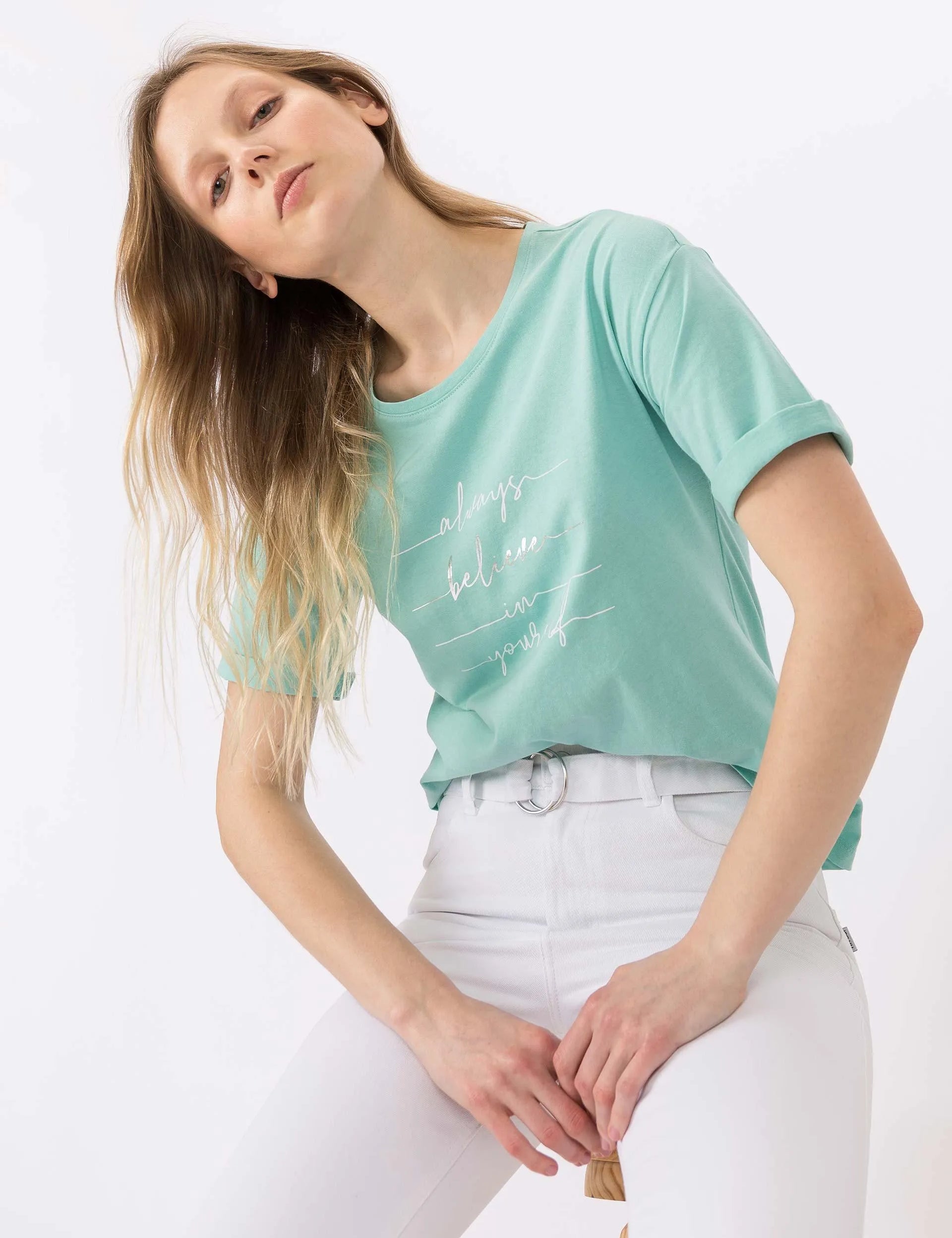 Camiseta Brandly 6 - ECRU