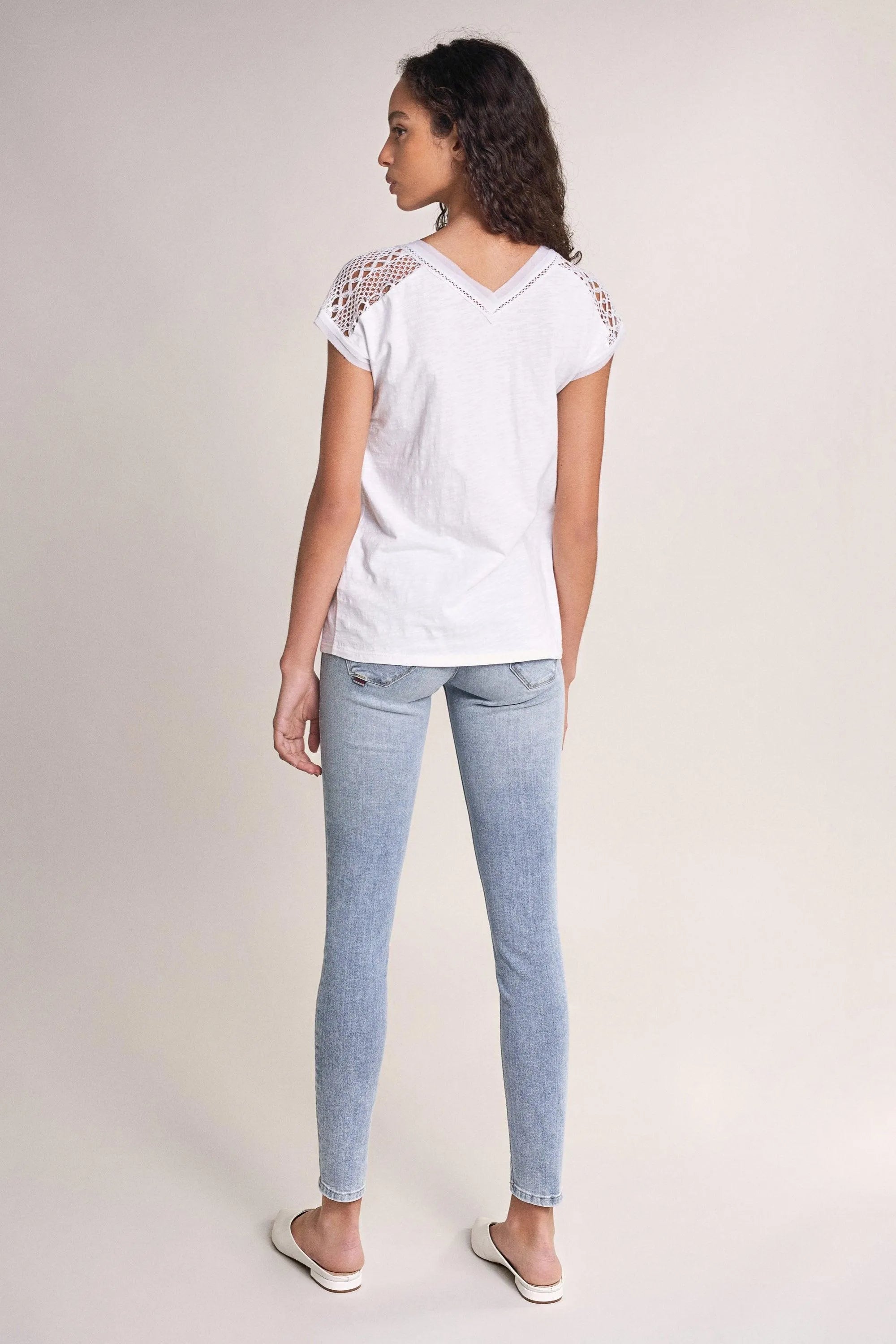 Camiseta con encaje - ECRU