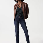 Camiseta con escote en nudo - ECRU