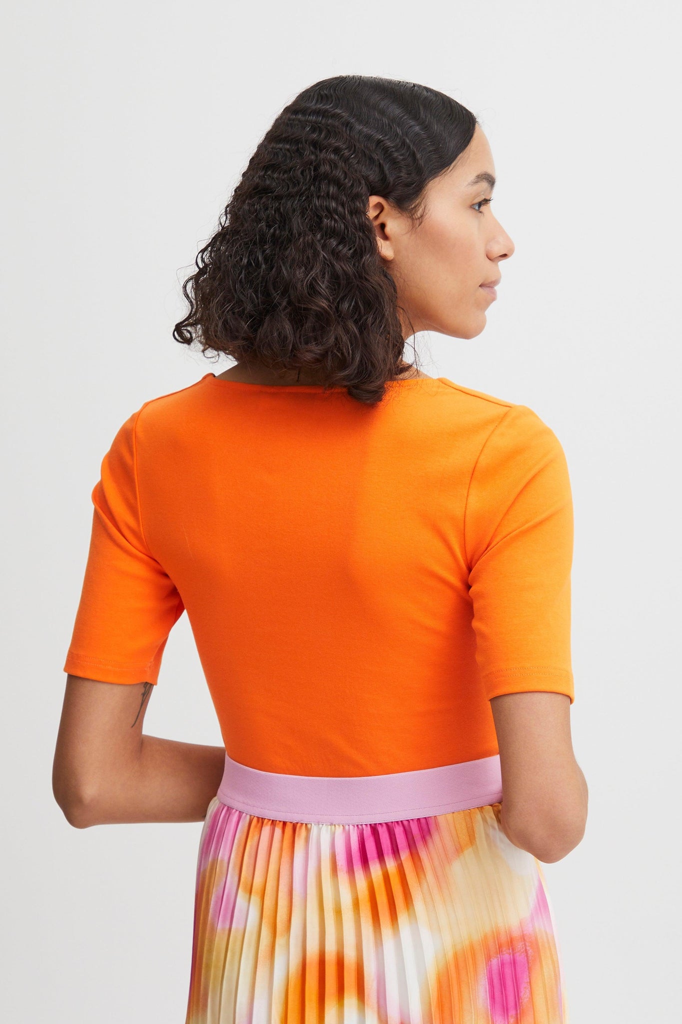 Camiseta de Mujer B.Young Pavana Orange Peel - ECRU