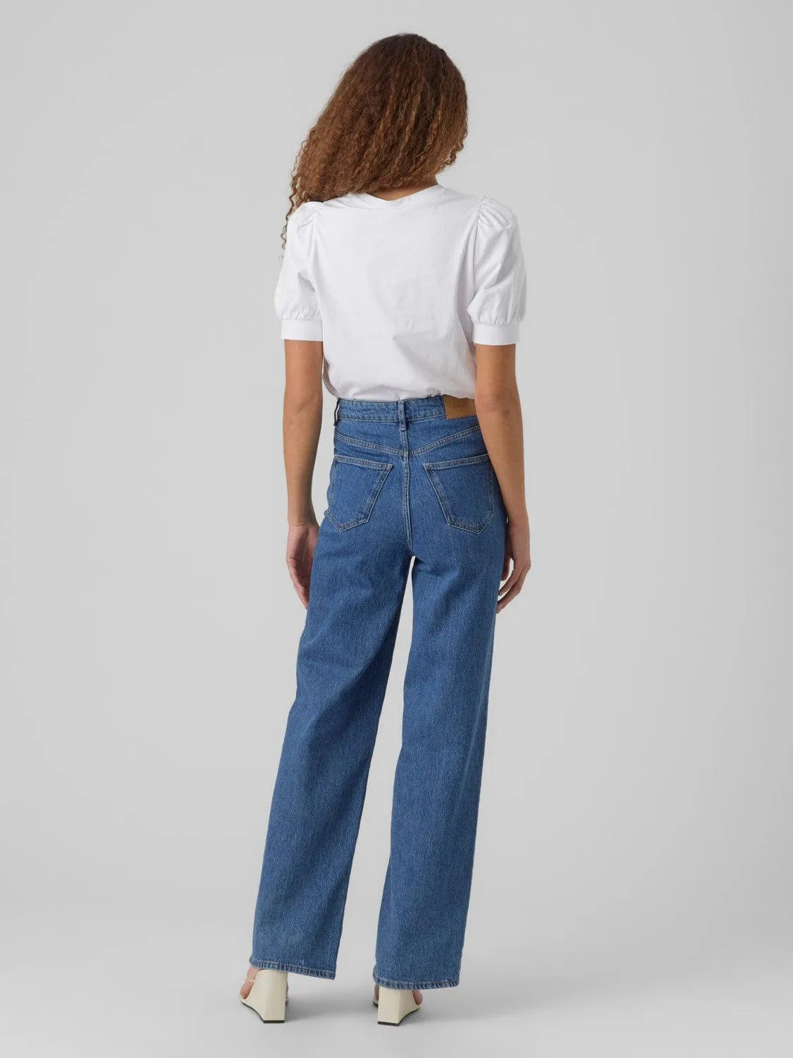 Camiseta de Mujer Vero Moda Manga Corta Abullonada Kerry Bright White - ECRU