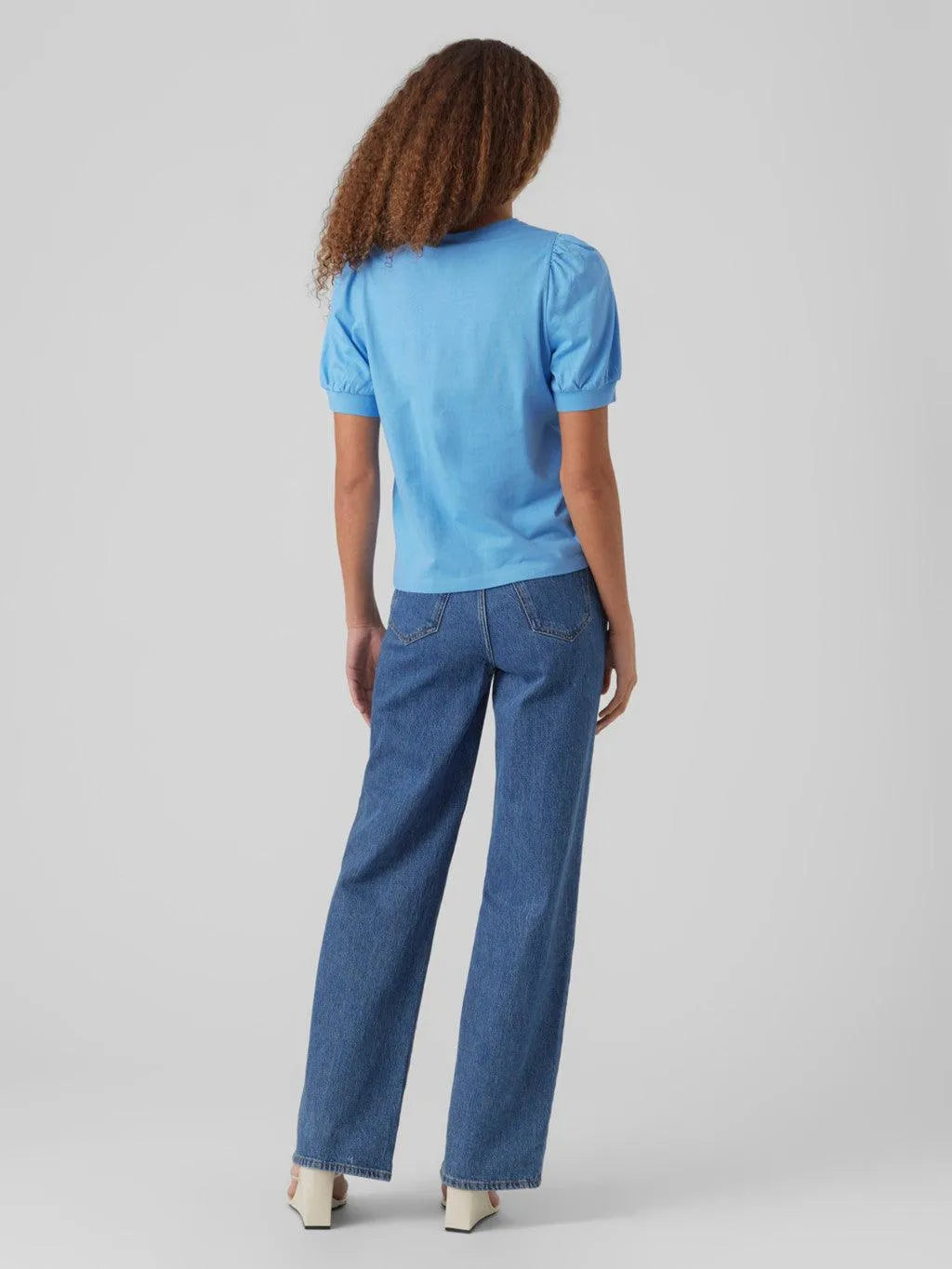 Camiseta de Mujer Vero Moda Manga Corta Abullonada Kerry Little Boy Blue - ECRU