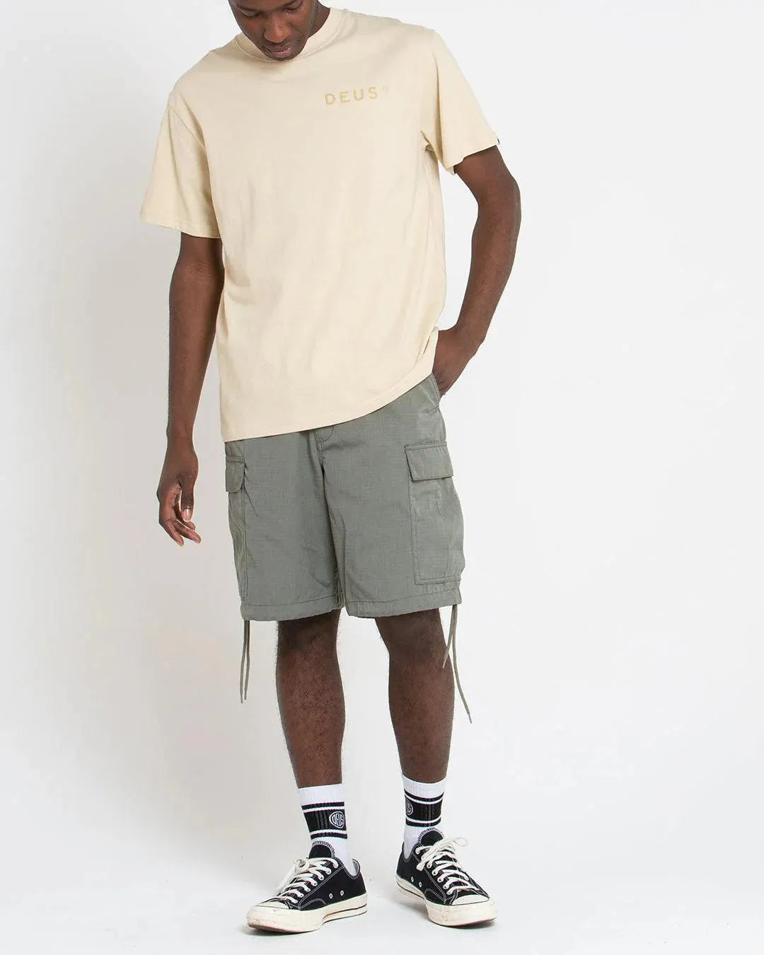 Camiseta Deus Ex Machina Haywood Oat - ECRU