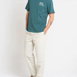 Camiseta Deus Ex Machina Layback Jasper Green - ECRU