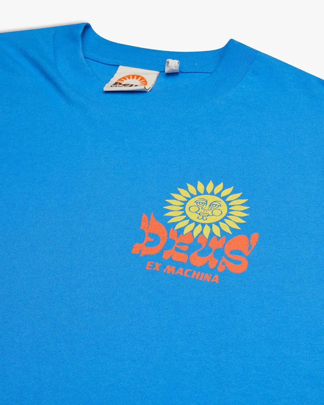 Camiseta Deus Ex Machina Sleeping Sun French Blue - ECRU