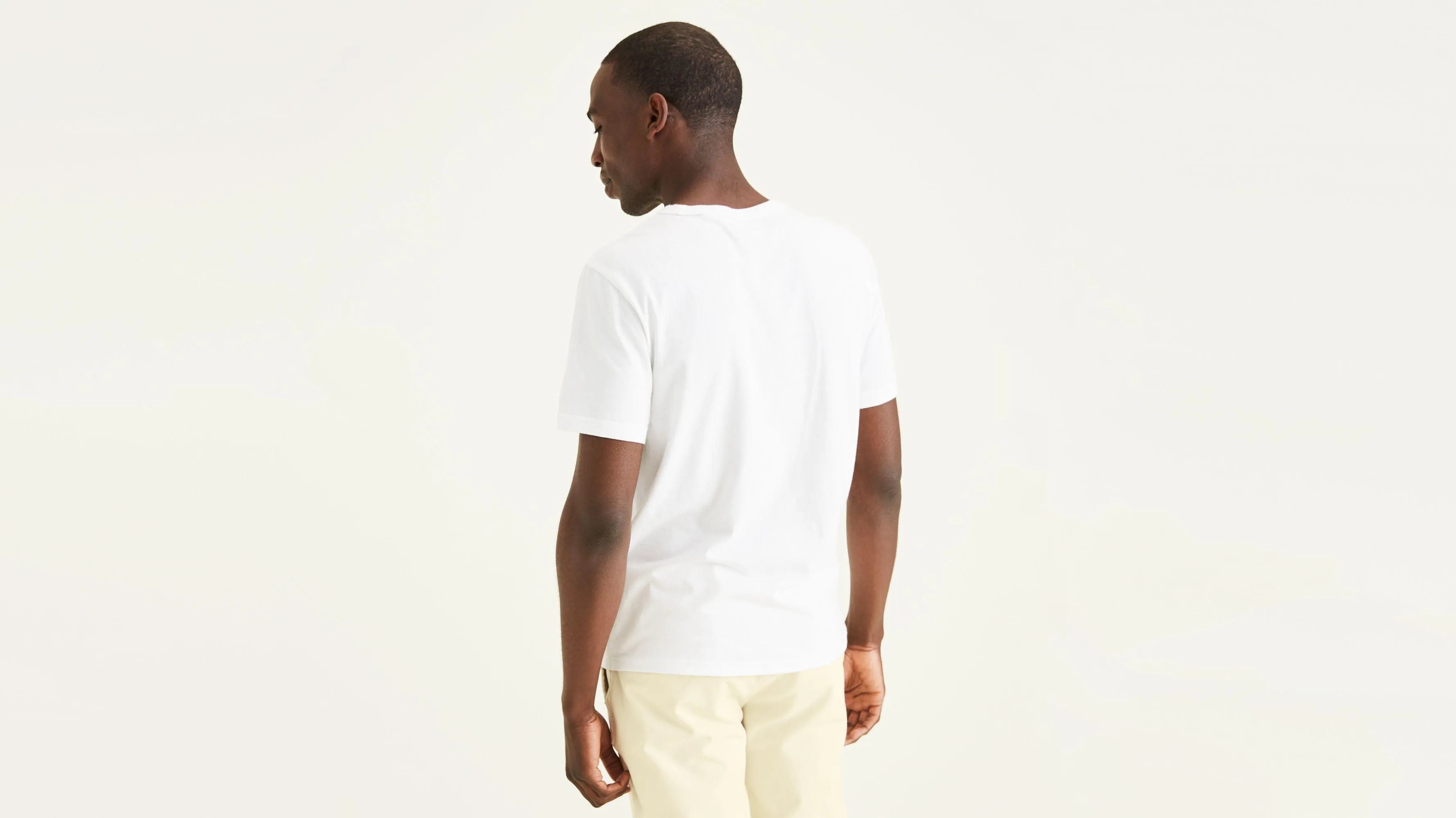 Camiseta Dockers de hombre Slim Fit Icon Lucent White - ECRU