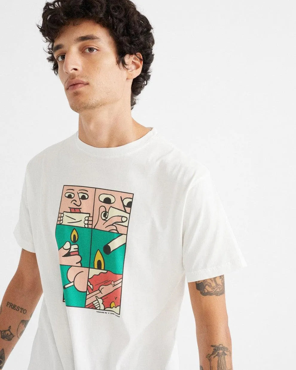 Camiseta Flying Free - ECRU