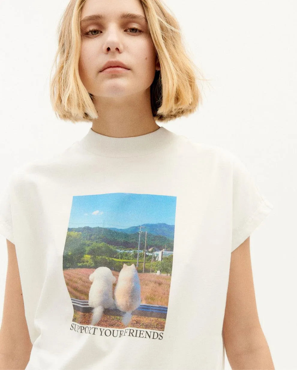 Camiseta Friends - ECRU