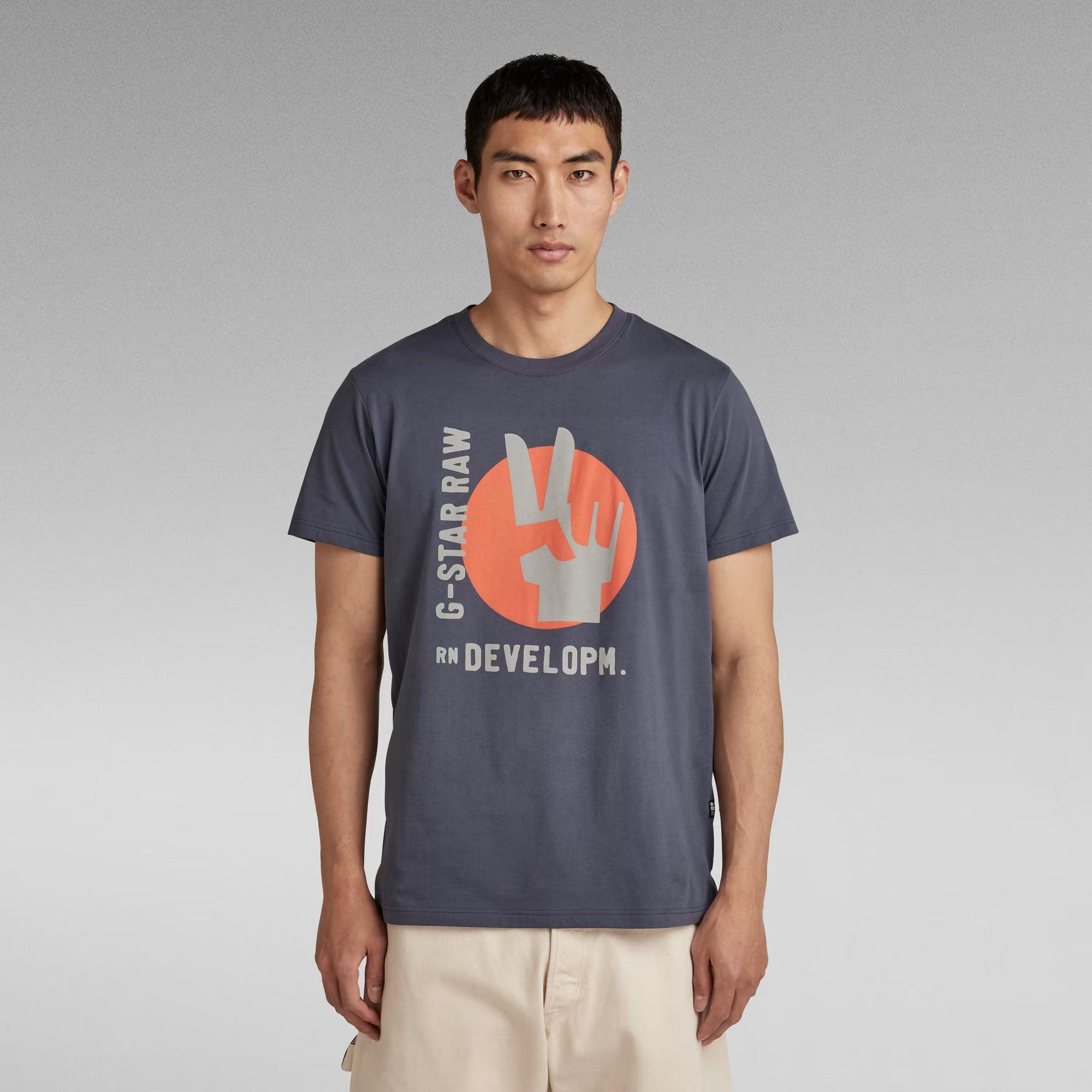 Camiseta Hand Graphic Fantem Blue - ECRU