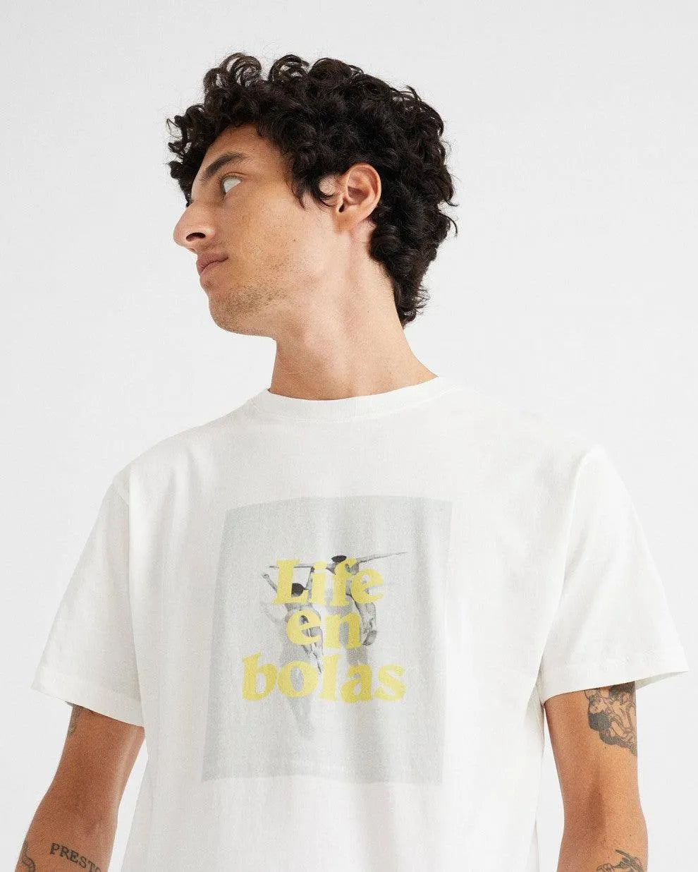 Camiseta Life En Bolas - ECRU