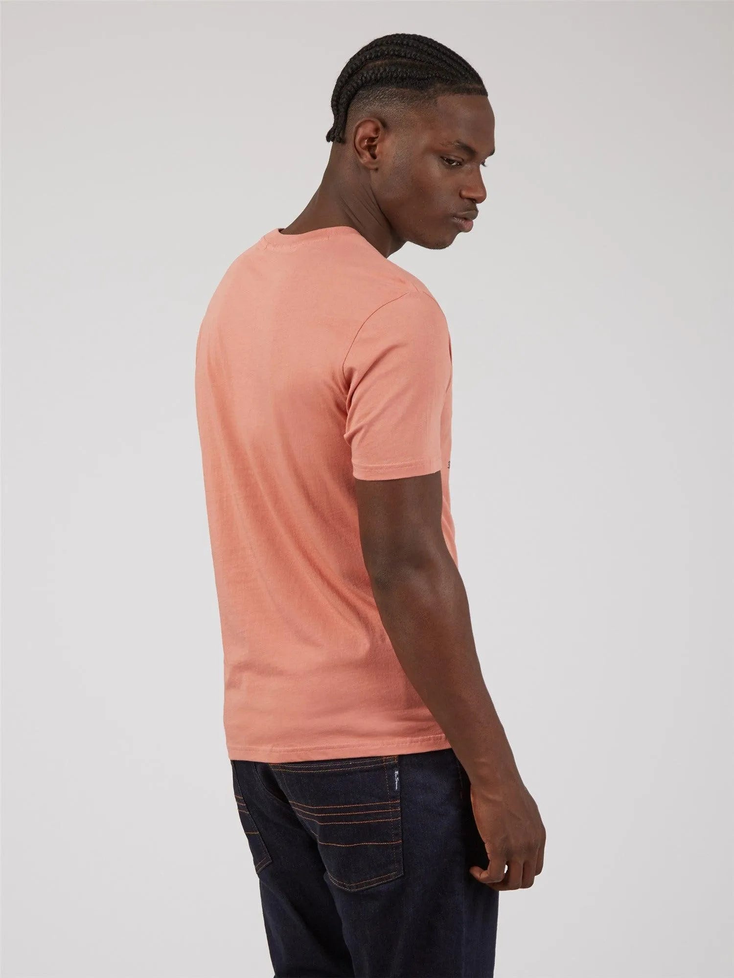 Camiseta Linear Cruise Dark Pink - ECRU