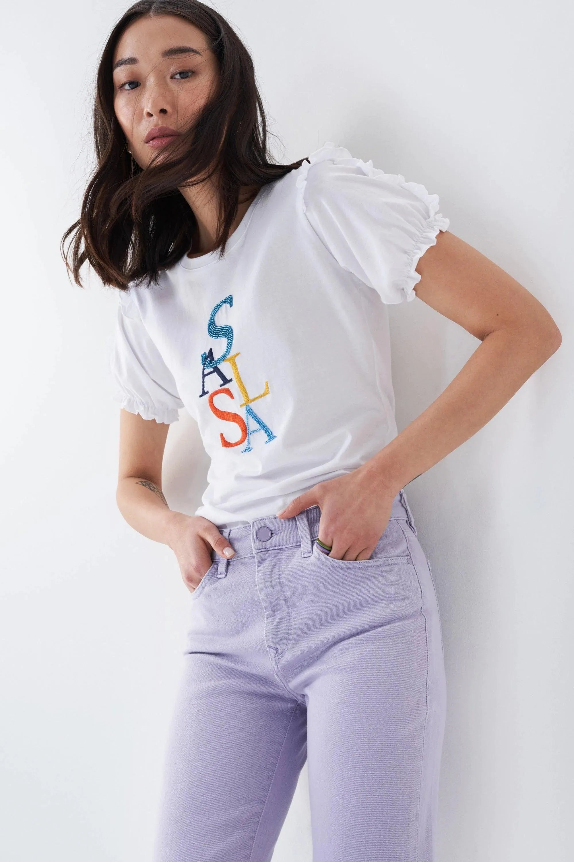 Camiseta Logo - ECRU