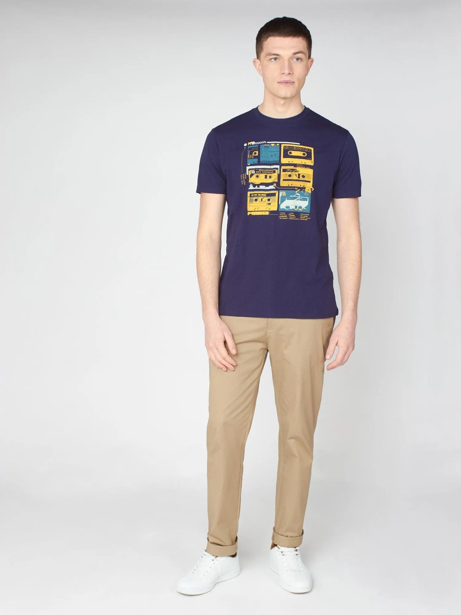 Camiseta Lost Tapes - ECRU