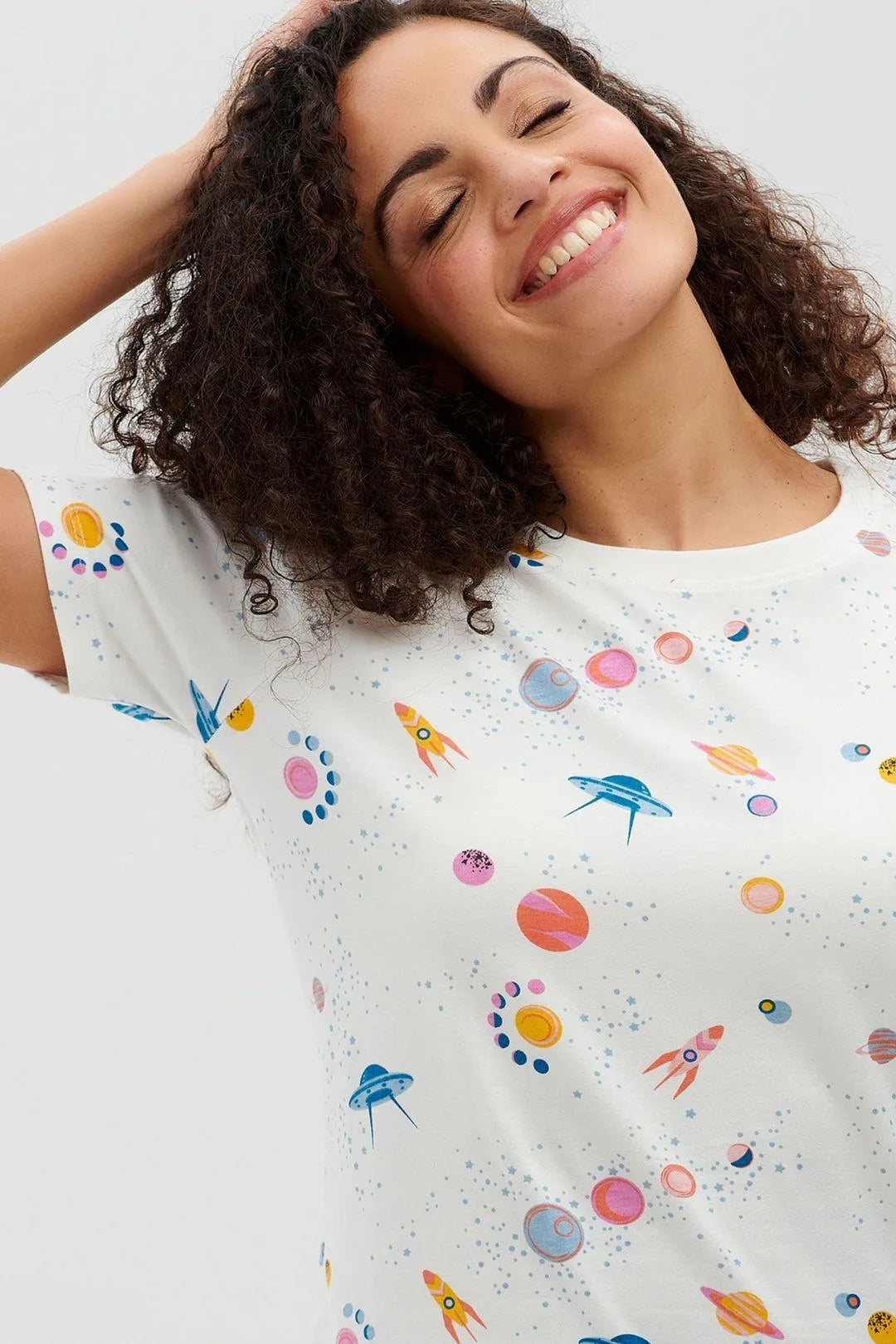 Camiseta Maggie Off-White Outerspace - ECRU