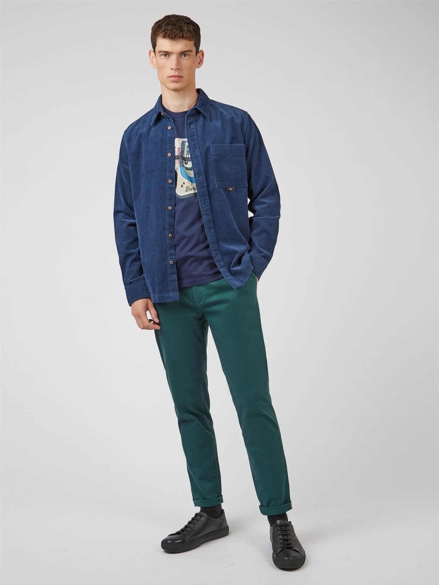 Camiseta Mod Helmet - ECRU