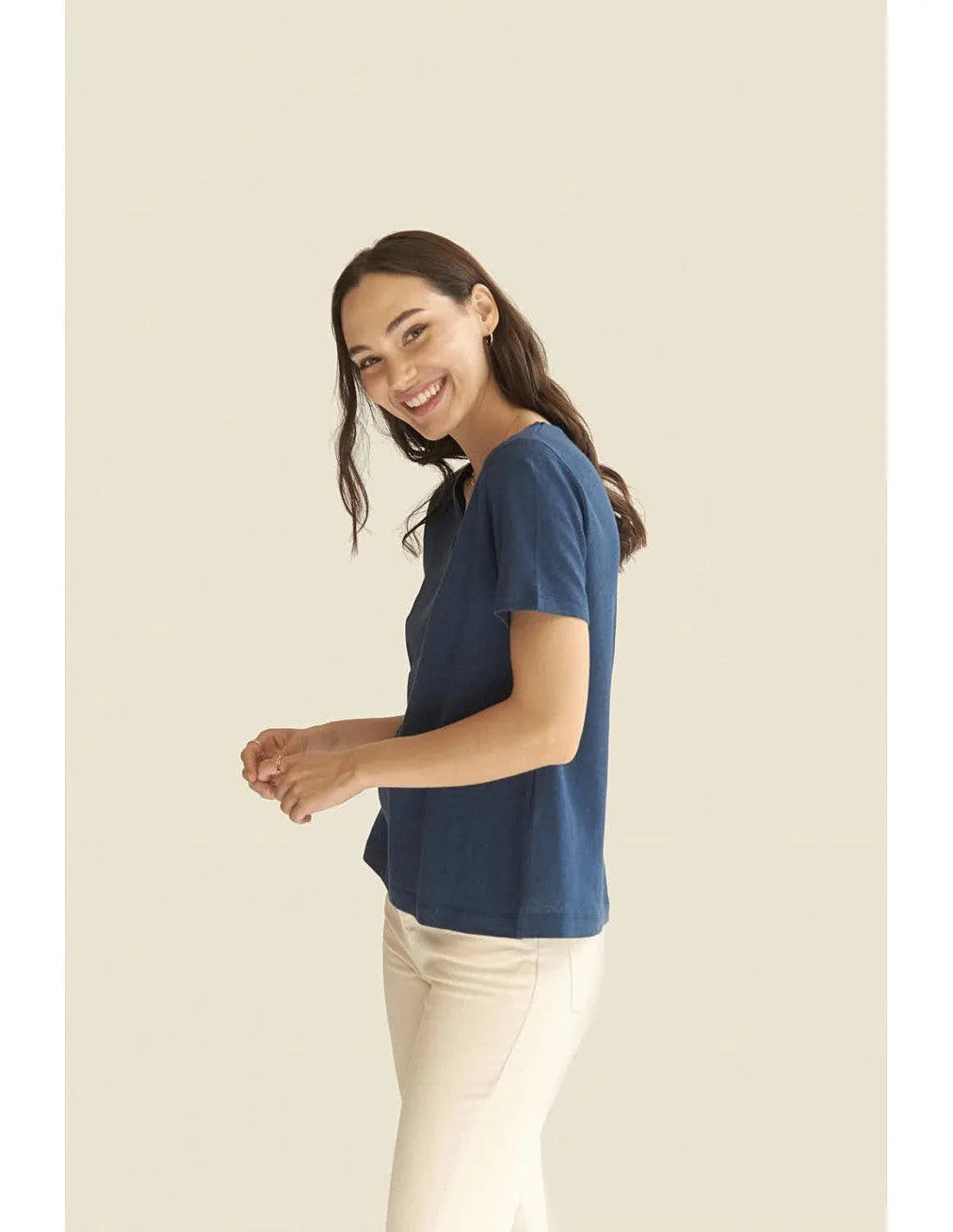 Camiseta Mus&Bombon Basieco Pico Corta Navy - ECRU