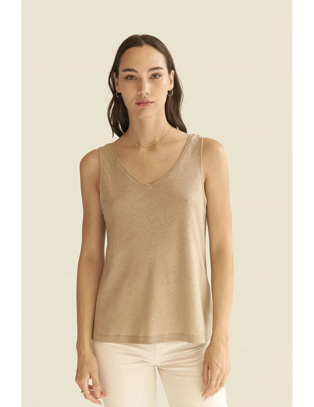 Camiseta Mus&Bombon Basieco Pico Tirantes Beige - ECRU