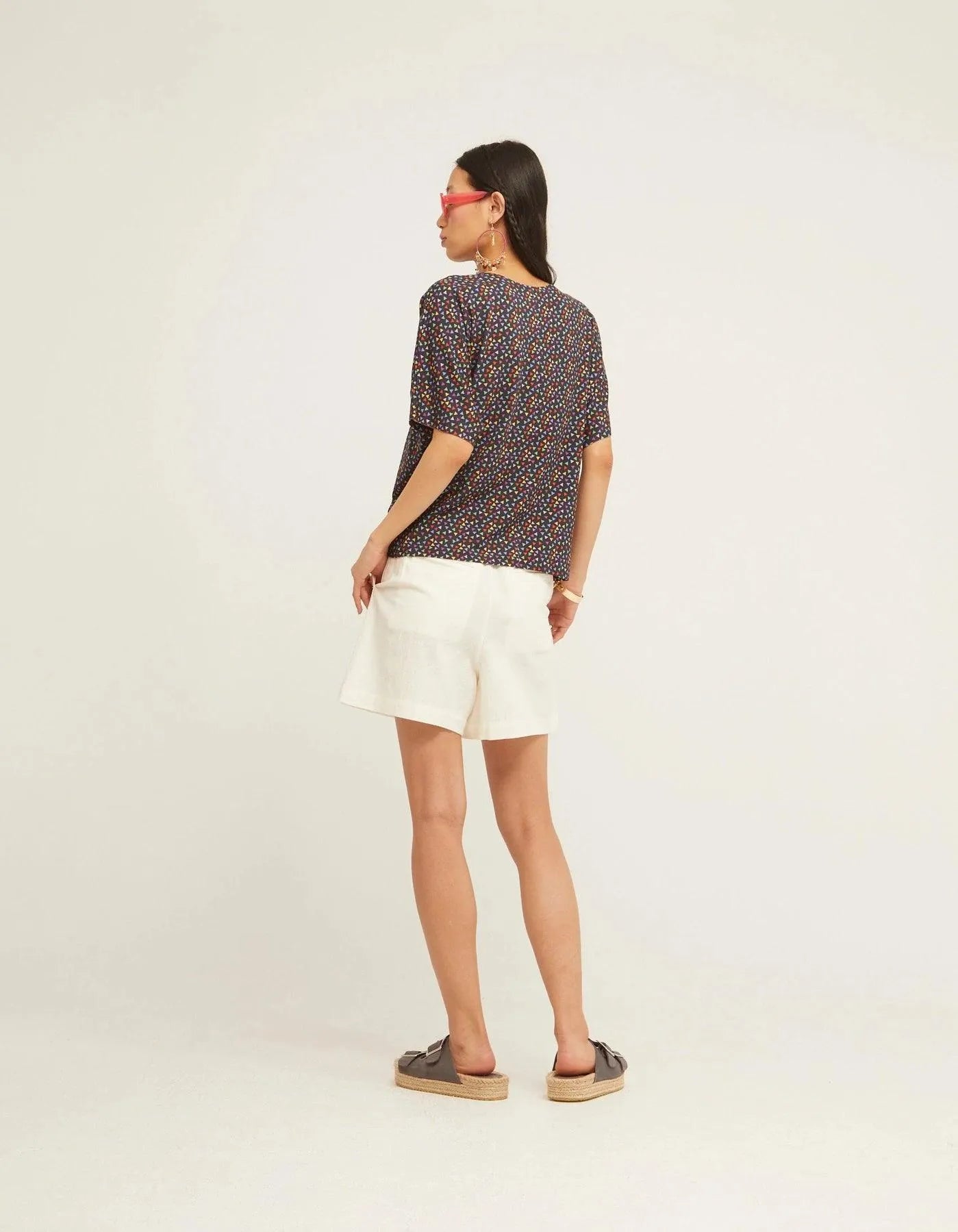 Camiseta Oversize Kolmiot - ECRU