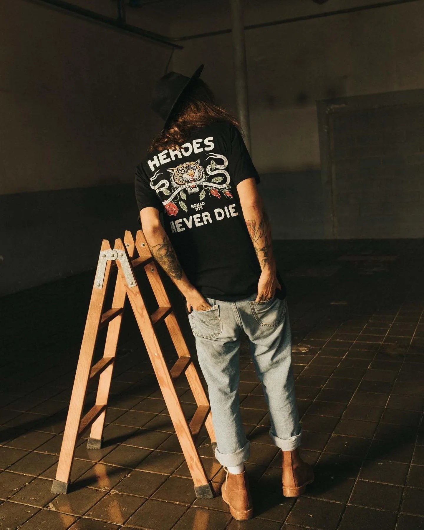 Camiseta Pegamena - ECRU