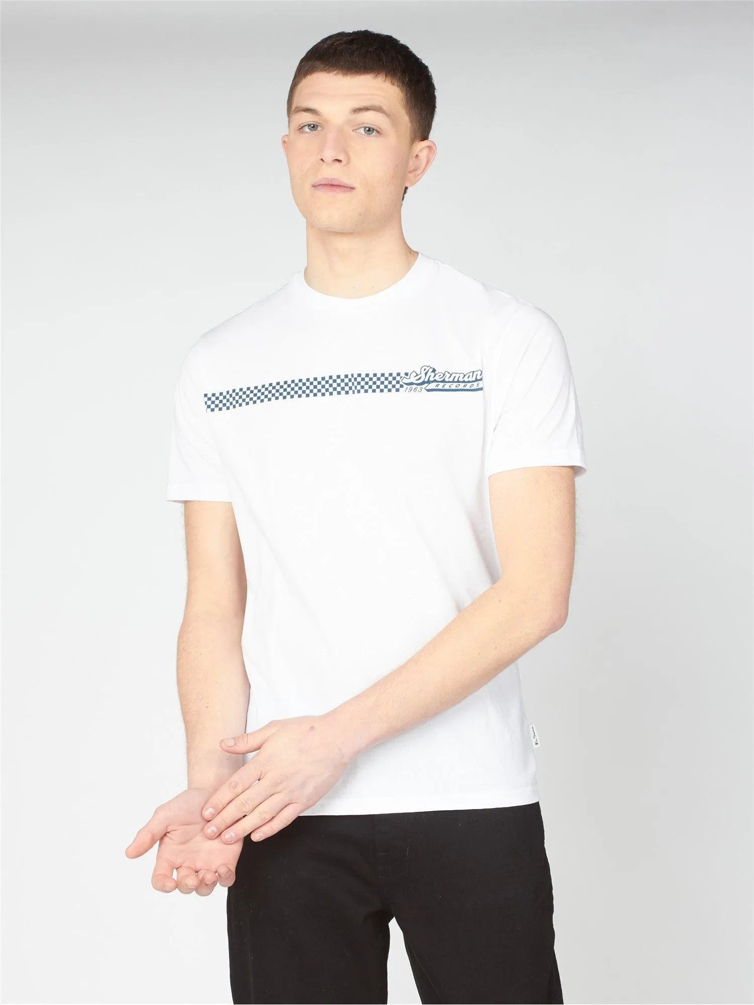 Camiseta Record Store - ECRU